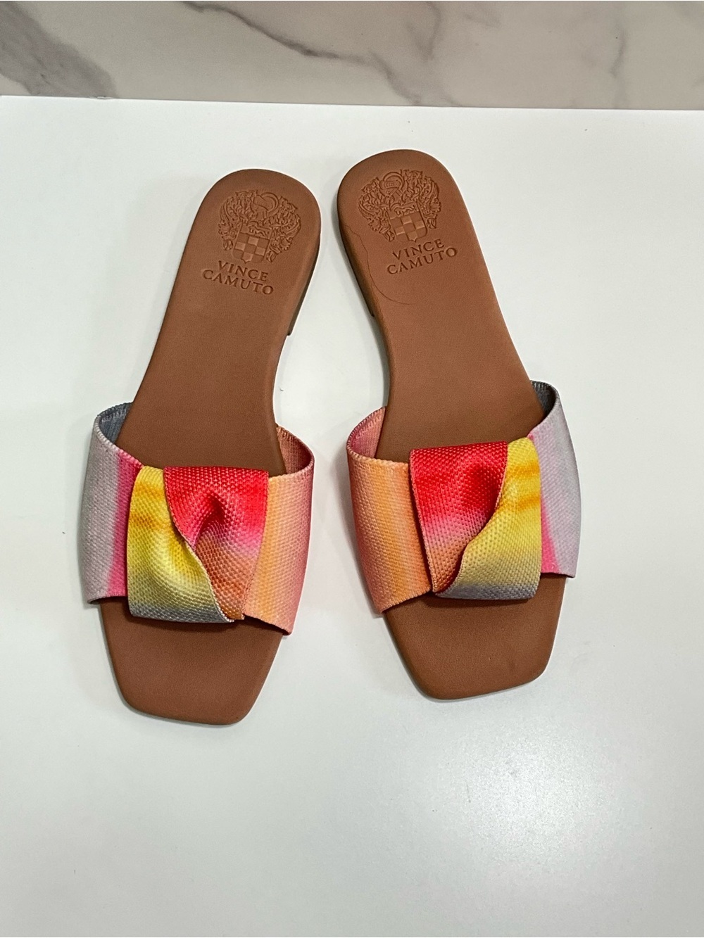 VINCE CAMUTO Skylinna Multicolor Knot Slide Sandals Size 6.5